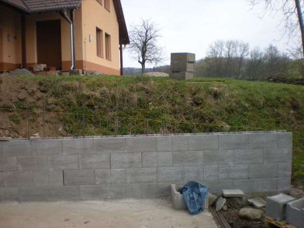 Novostavba garáže – fotka 1
